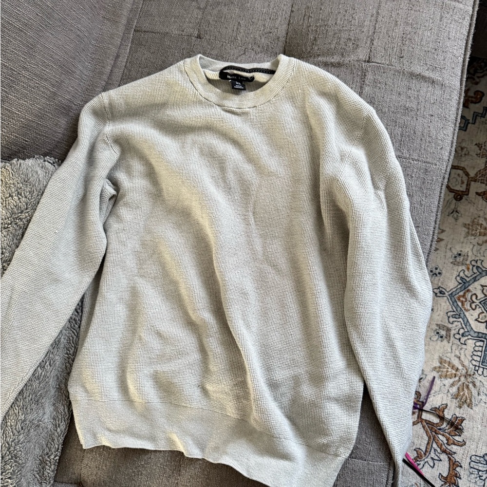 Mark Law men’s XL Classic Crewneck Sweater in Light Gray